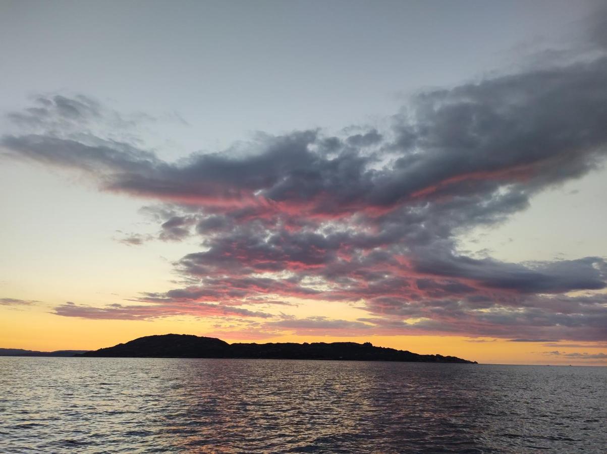 Villa Carlotta La Maddalena ลามัดดาเลนา ภายนอก รูปภาพ
