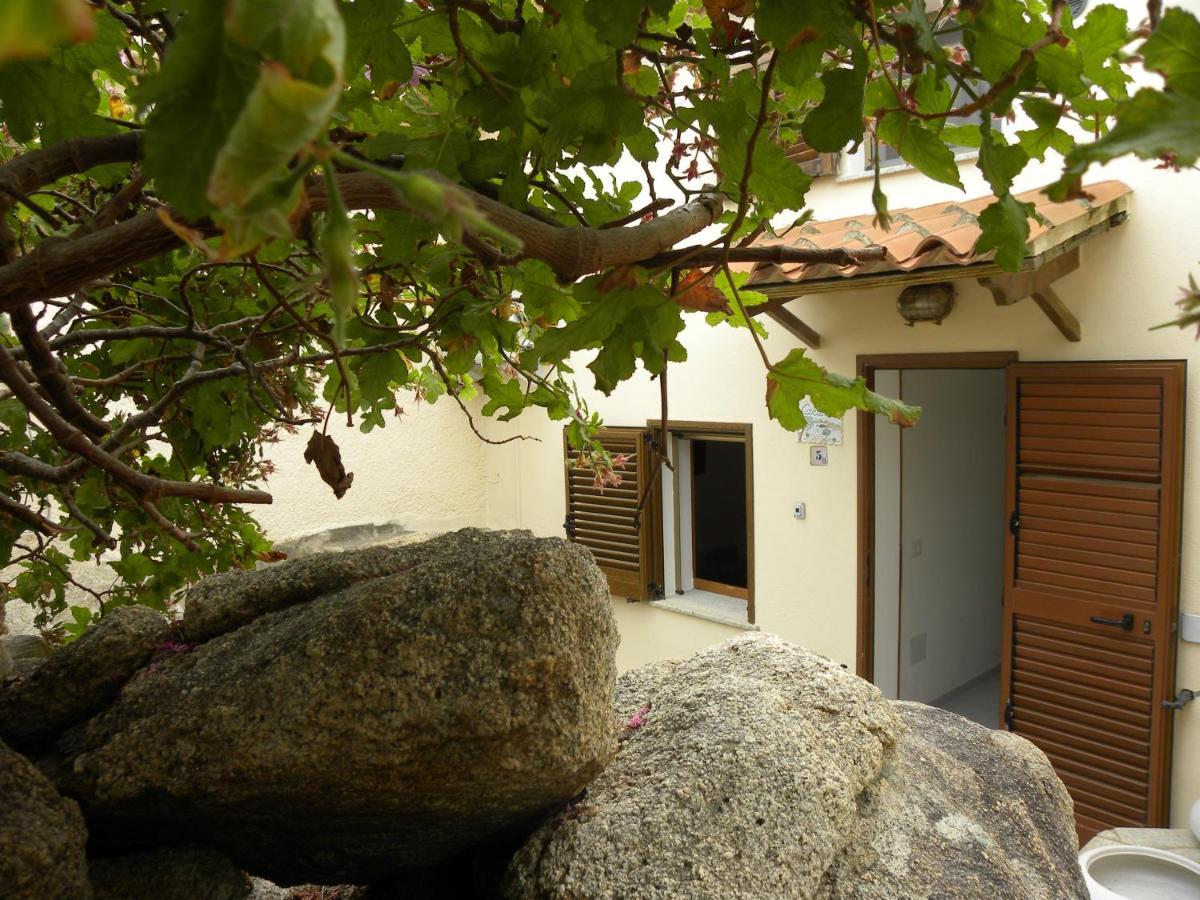 Villa Carlotta La Maddalena ลามัดดาเลนา ภายนอก รูปภาพ