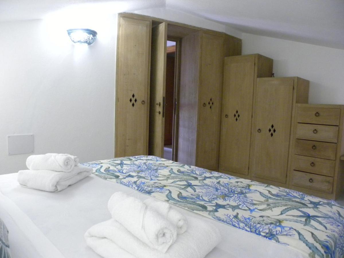 Villa Carlotta La Maddalena ลามัดดาเลนา ภายนอก รูปภาพ